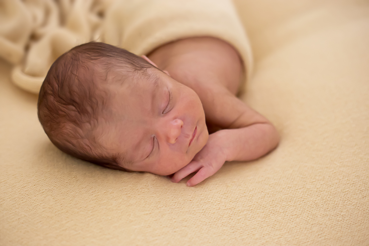 Ensaio Newborn realizado em Pará de Minas.