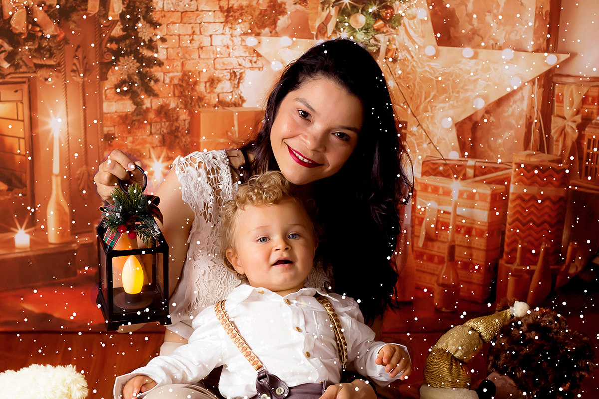 Fotografia de Natal 2020. Momento de muita magia com um ensaio de natal realizado na cidade de Pará de Minas.