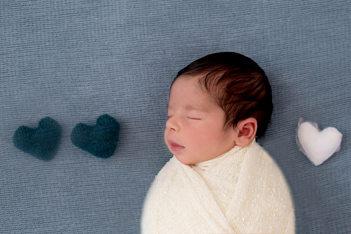 Fotos do Newborn do Bernardo em Pará de Minas. Uma bebê lindo de 11 dias.