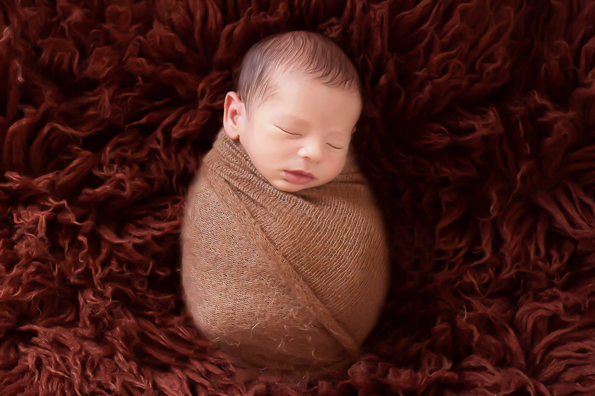 Muita fofura neste ensaio de recém-nascido do Miguel de 9 dias. Ensaio em Pará de Minas.