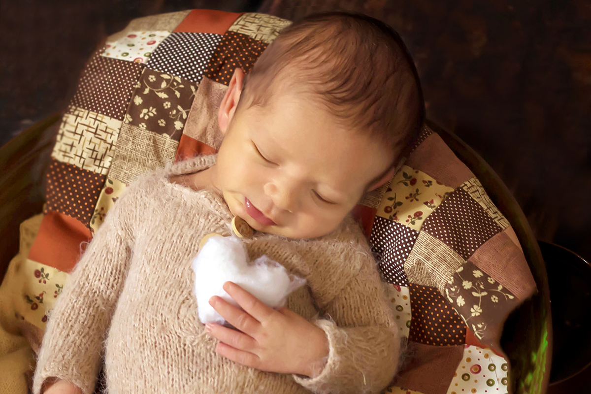 Fotos de Newborn do Miguel de 9 dias, na cidade de Pará de Minas