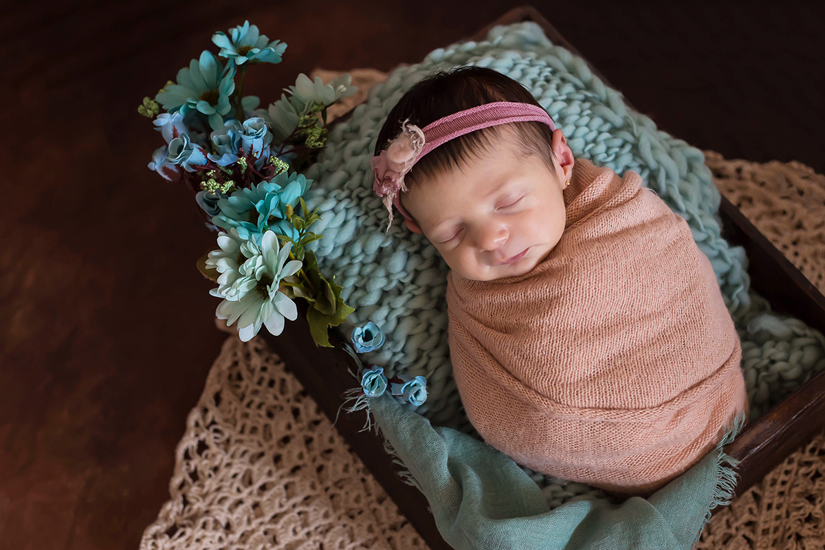 Ensaio de recém nascidos em Pará de Minas. Ensaio da Maria Luísa de 19 dias