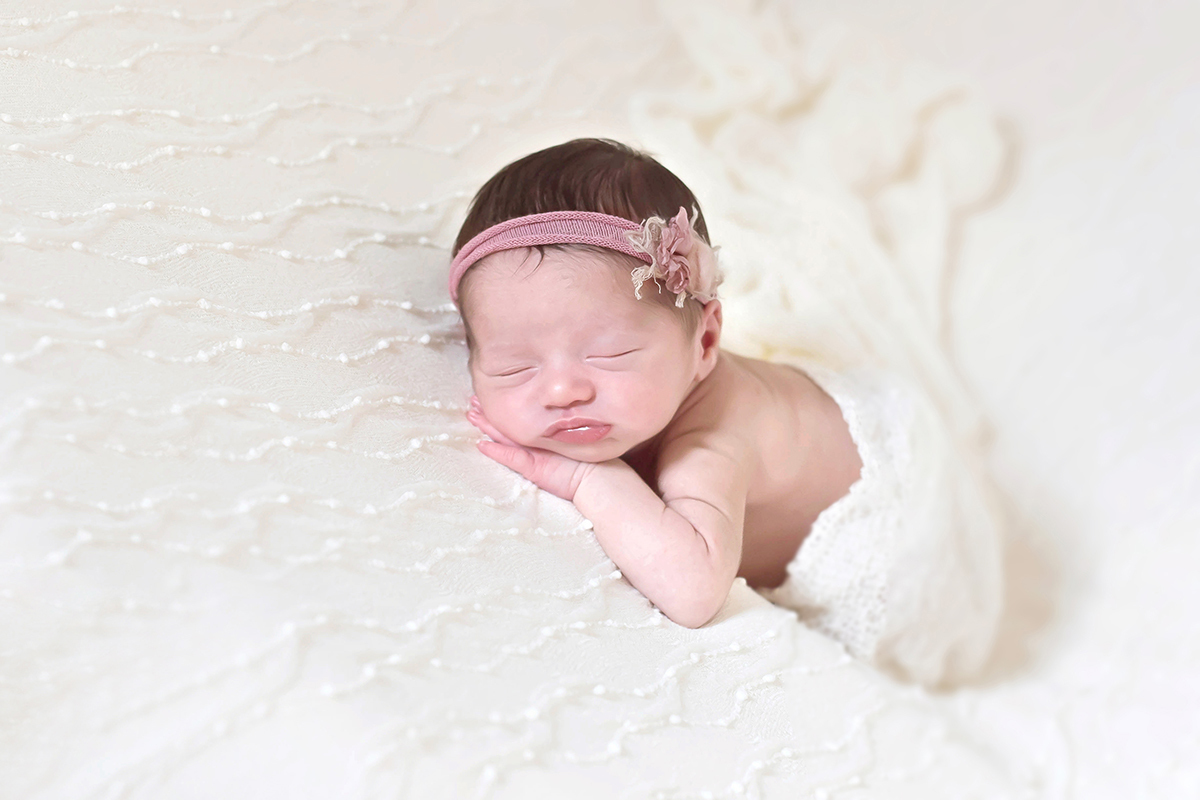 Fotos de recém nascido da Estela de apenas 6 dias.