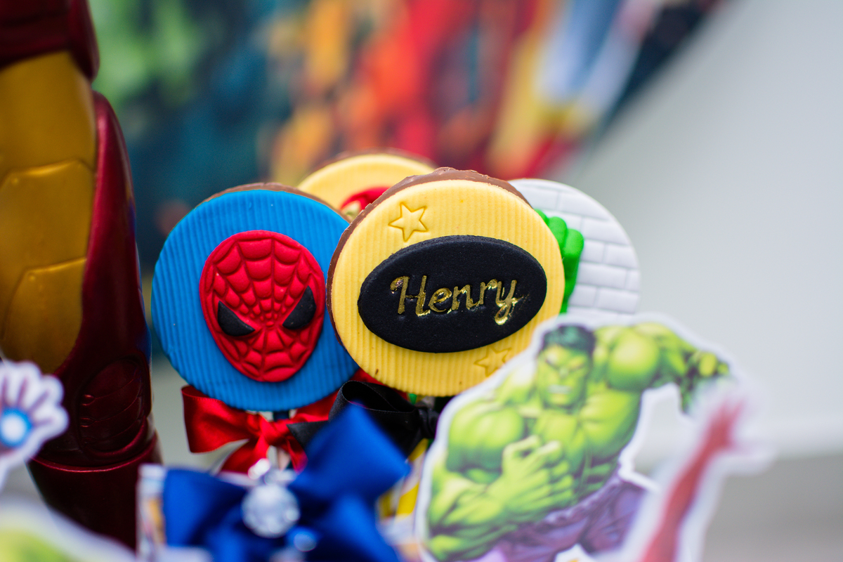 doces personalizados herois