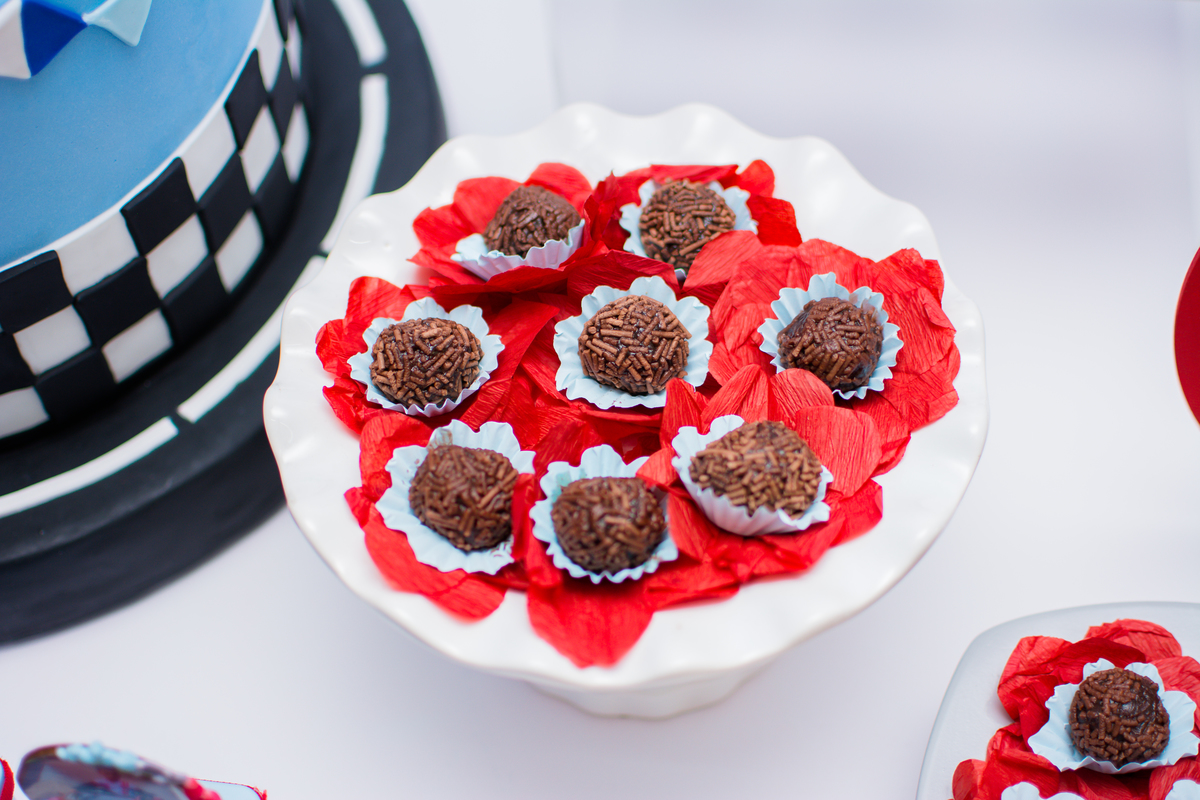 festa carros decoração