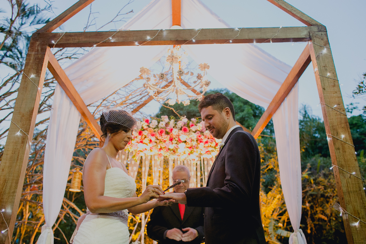 emotion fotografia, fotografia, fotografia de casamento, fotografo de casamento,fotografo de casamento em bh, bh fotografo, bh casamentos, casamento belo horizonte, amor, love, pre casamento,save the date,buque, vestido de noiva, noivas mineiras, sapato d