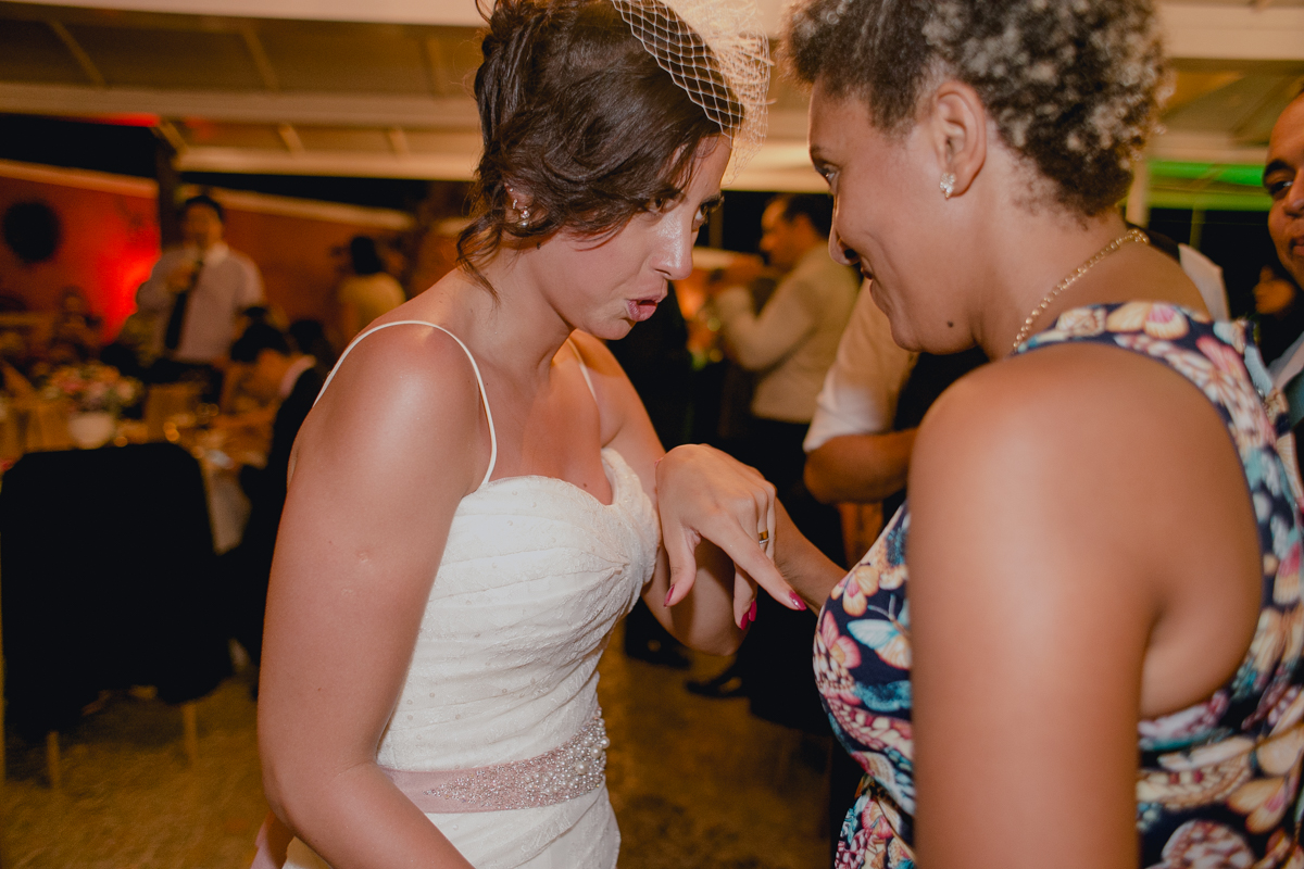 emotion fotografia, fotografia, fotografia de casamento, fotografo de casamento,fotografo de casamento em bh, bh fotografo, bh casamentos, casamento belo horizonte, amor, love, pre casamento,save the date,buque, vestido de noiva, noivas mineiras, sapato d