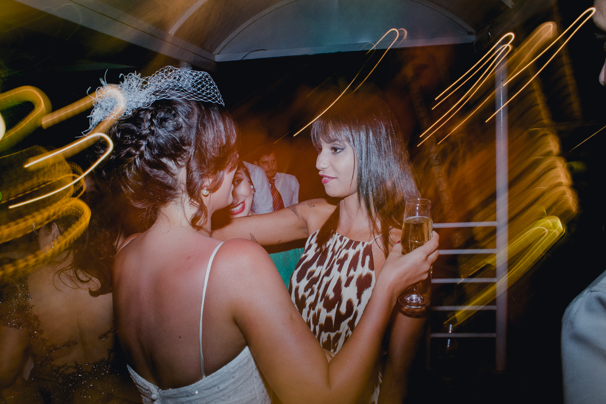 emotion fotografia, fotografia, fotografia de casamento, fotografo de casamento,fotografo de casamento em bh, bh fotografo, bh casamentos, casamento belo horizonte, amor, love, pre casamento,save the date,buque, vestido de noiva, noivas mineiras, sapato d