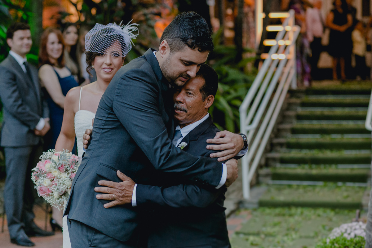 emotion fotografia, fotografia, fotografia de casamento, fotografo de casamento,fotografo de casamento em bh, bh fotografo, bh casamentos, casamento belo horizonte, amor, love, pre casamento,save the date,buque, vestido de noiva, noivas mineiras, sapato d