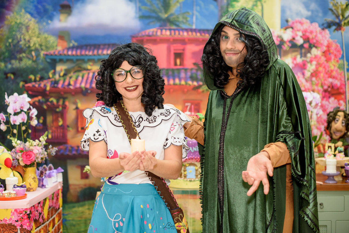 Aniversário Encanto Disney Full animações Buffet Minha Festa Grillo's 