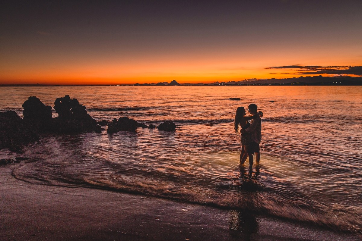 Fotos do ensaio de pré casamento de Rogelio e Lilian na praia de Anchieta ES