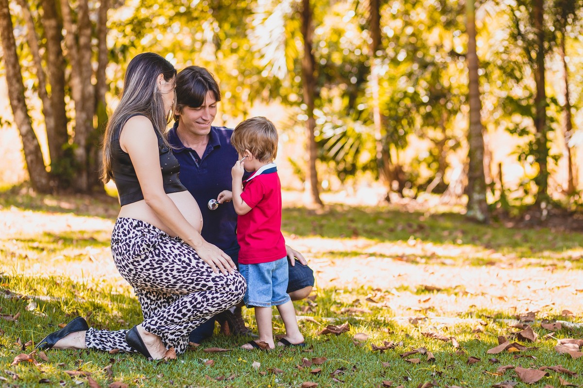 ensaio de gestante realizado em Vargem alta no sitio colina park com o casal de iconha