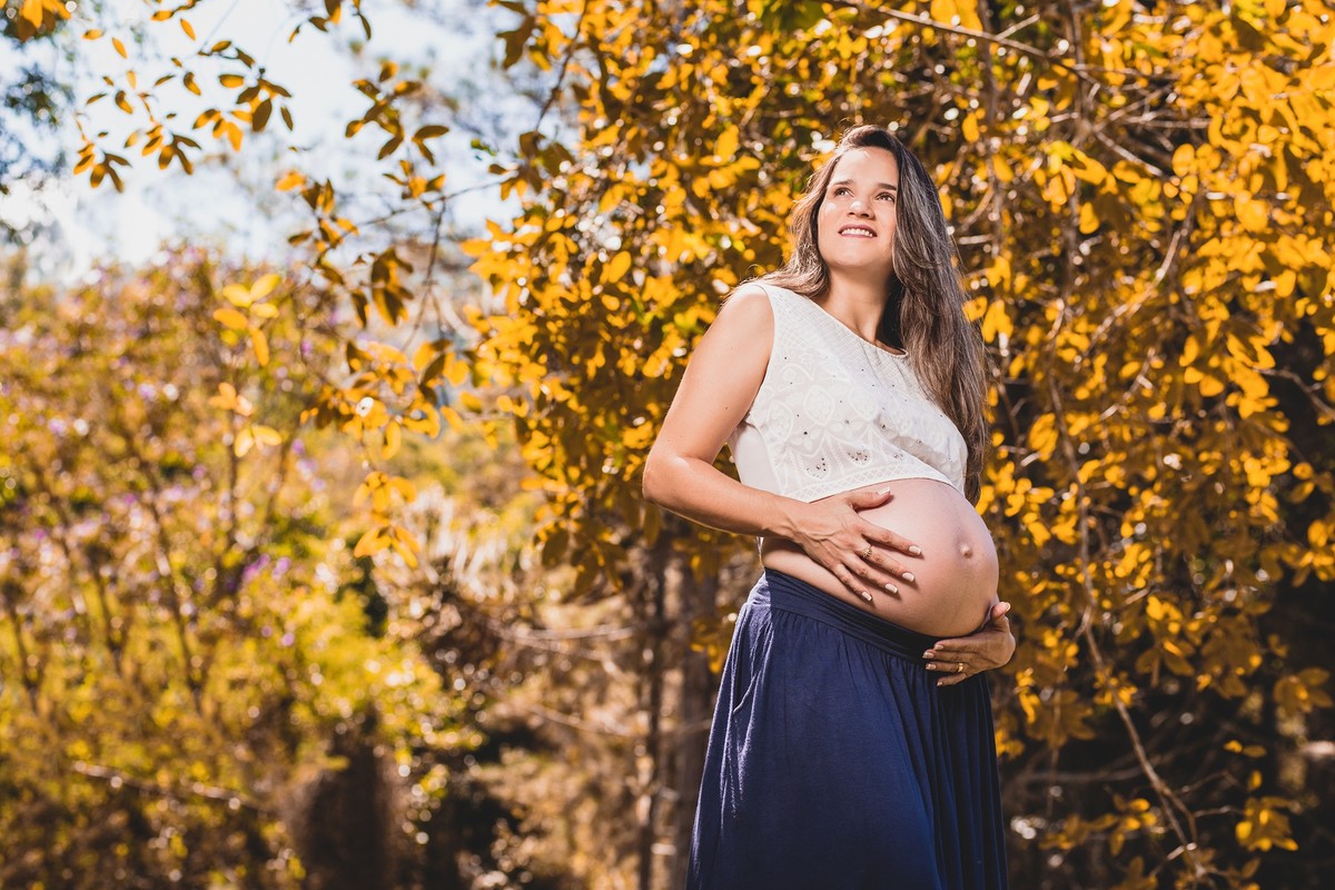 ensaio de gestante realizado em Vargem alta no sitio colina park com o casal de iconha