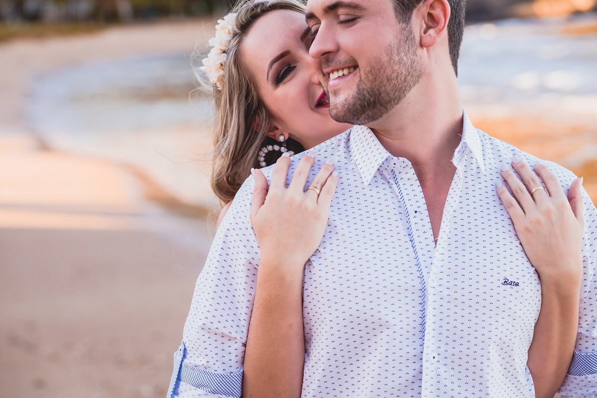 Gustavo Piazzarollo fotografa um lindíssimo ensaio de pré casamento de Maria Clara e Raul