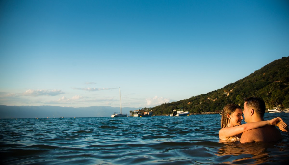 Pre Casamento na Praia, Pre Wedding na Praia, Vou me casar em Ilhabela, fotografo em ilhabela, fotografia de casamento em ilhabela, fotografia de casamento na praia, quero me casar na praia, ilhabela, São sebastião, Caragua, Santos