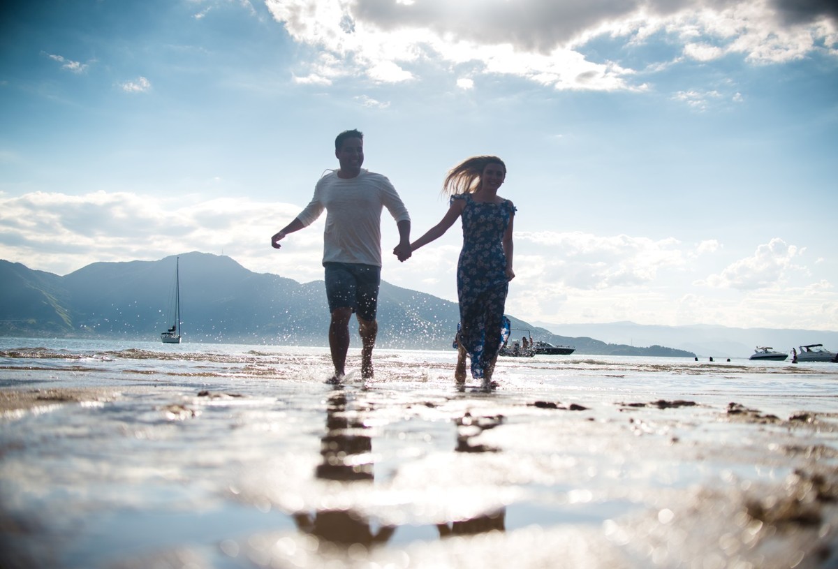 Pre Casamento na Praia, Pre Wedding na Praia, Vou me casar em Ilhabela, fotografo em ilhabela, fotografia de casamento em ilhabela, fotografia de casamento na praia, quero me casar na praia, ilhabela, São sebastião, Caragua, Santos