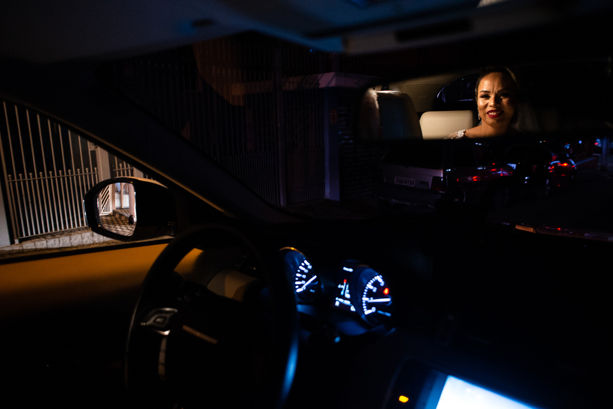 Carro da Noiva 
LandRover 
Evoque
Noiva de evoque