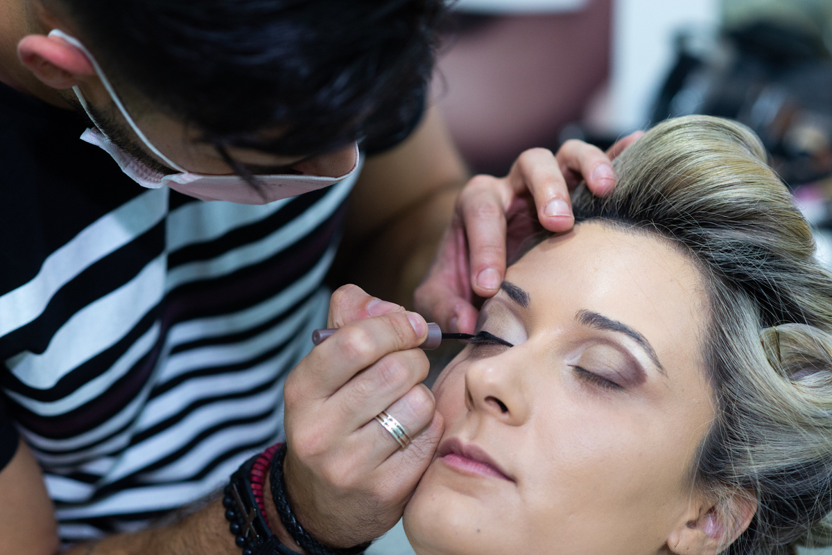 Maquiagem da noiva
como será sua maquiagem hein noiva
noiva em cotia 
fotografo de casamento em cotia
estudio de fotografia em cotia 
