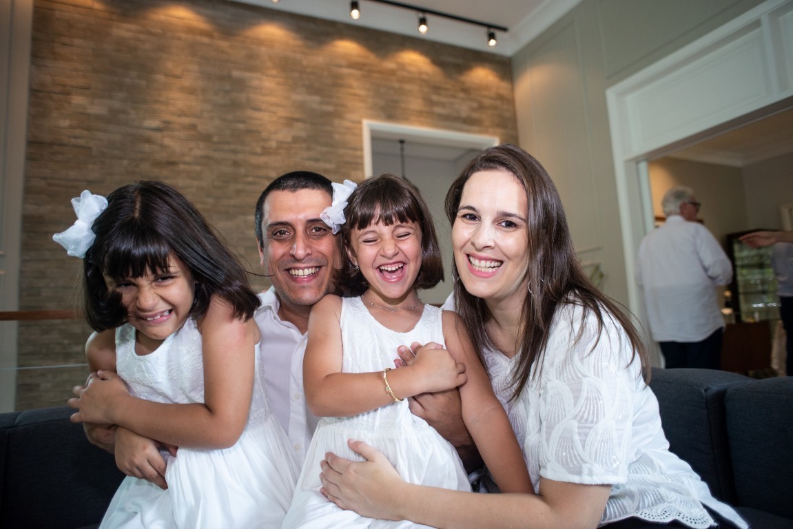 Batismo catolico em casa, batismo tamboré, padra na minha casa, jesus cristo, batismo infantil, alphaville e arredores, batismo, fotografo da familia