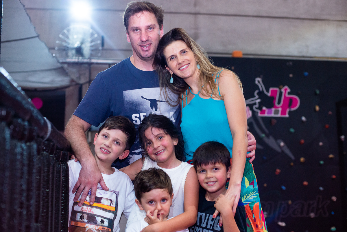 Aniversário UP Trampolim, UP Trampolim Tamboré, Alphaville, Fotografo em Alphaville, Fotografo divertido, fotografo de aniversário, Alphaville e arredores, Fotografo infantil, Fotografo no Tamboré, Fotografo de Familia, Fotografo 24horas