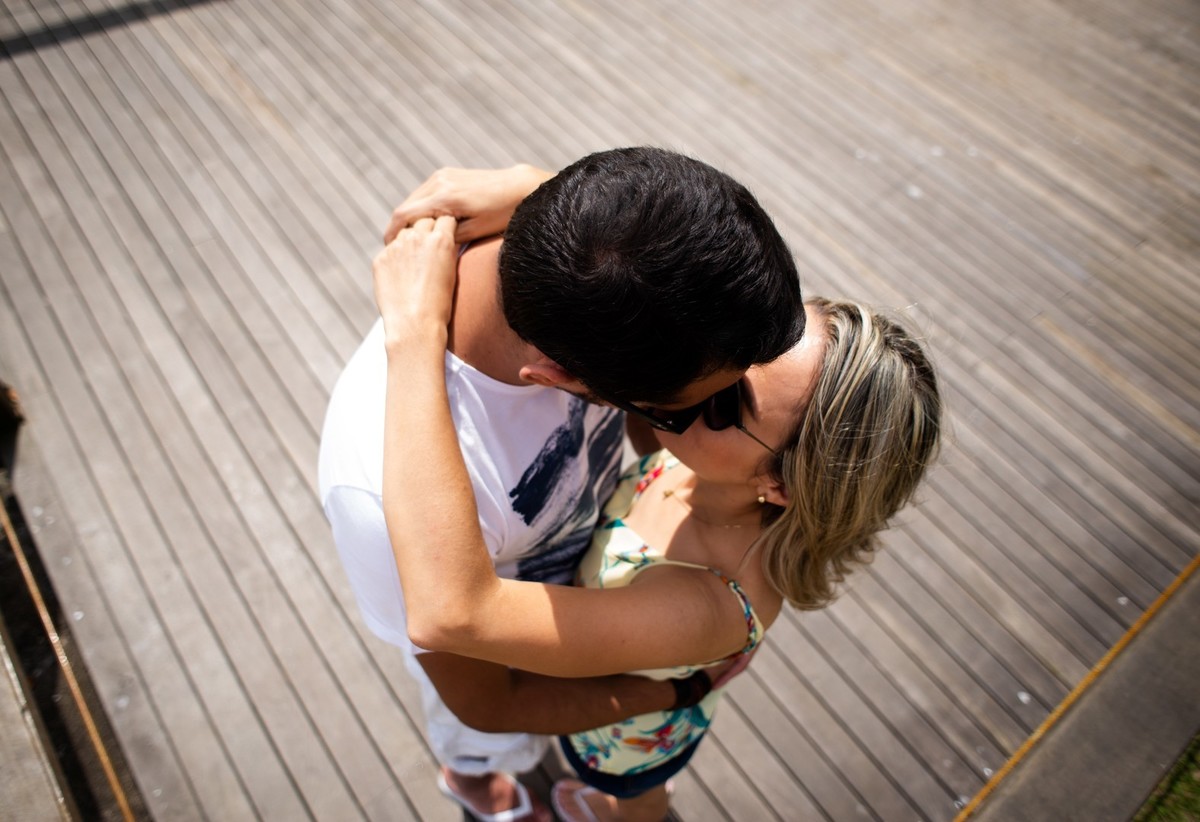 Pre Casamento na Praia, Ilhabela, Fotos na praia, Fotografo documental, Fotografo de casamento, Fotografo em Ilhabela, Fotos de casamento em Ilhabela, Pré Wedding em Ilhabela, Pre Wedding na praia, Ideia de Pré Wedding, Pre Wedding com Drone