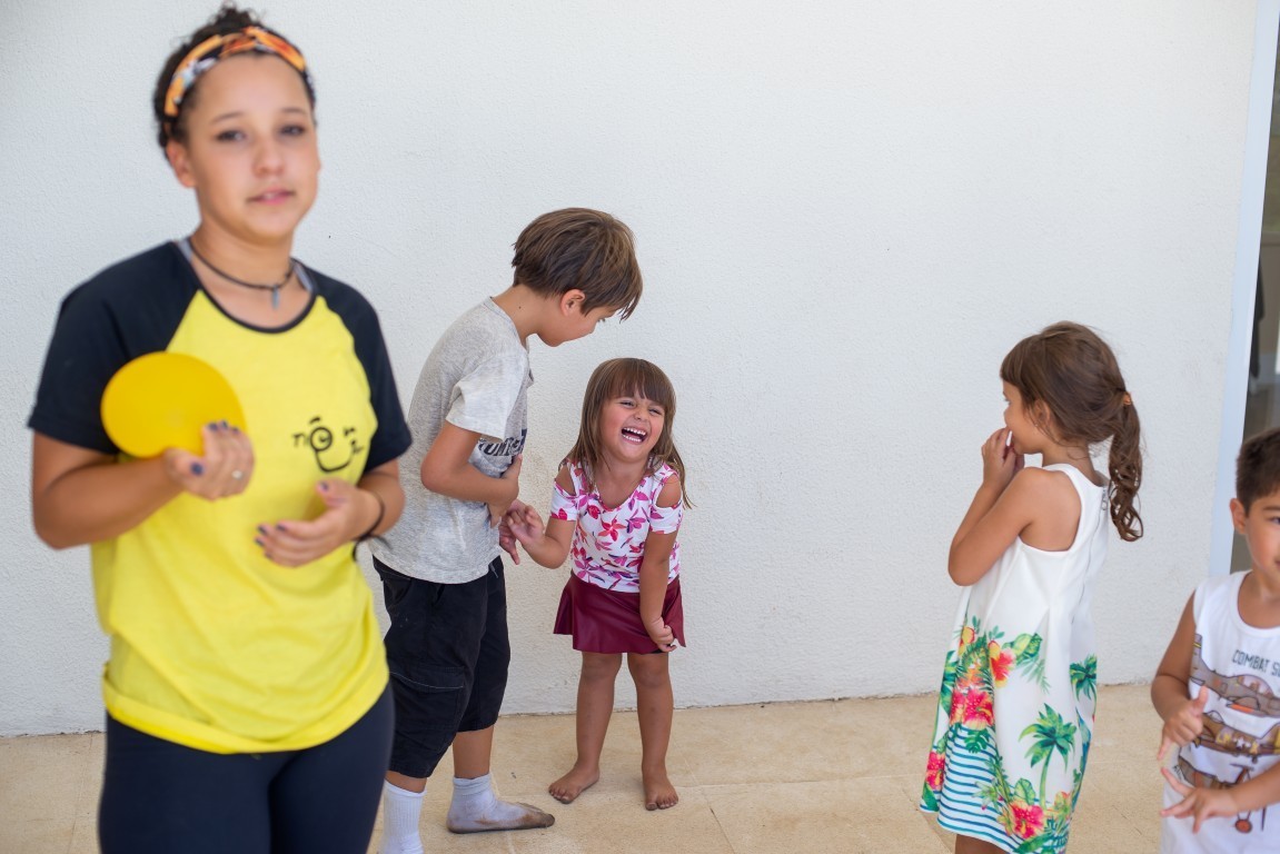 Aniversário em Casa, Alphaville, Fotografo documental, Aniversário Documental, Foto de guerra de bexiguinhas, Alphaville e Arredores, Fotografo de aniversario em alphaville, Fotografia feliz, Fotografia de criança, Fotografo de aniversário em Barueri