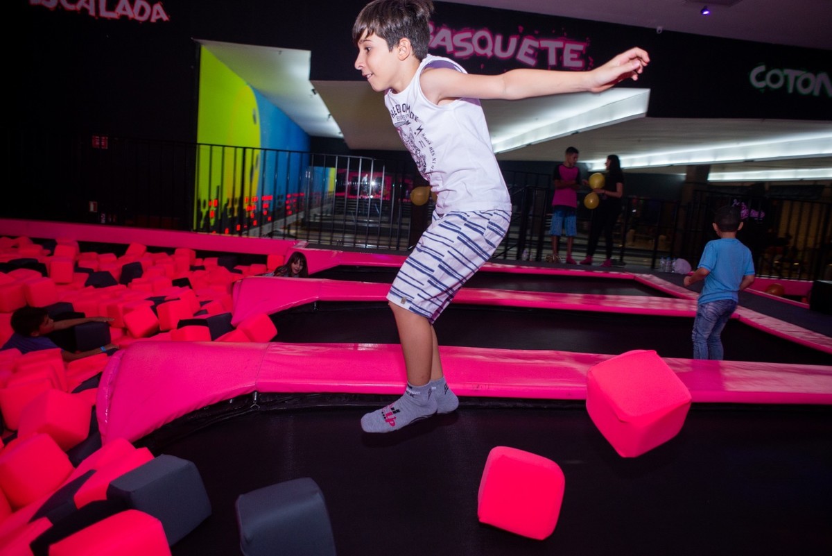 Fotografo Divertido, Fotografo de aniversario, Fotografo em SBC, Fotografo em São Caetano, Fotografo UP Trampolim Park, UP Trampolim, Fotografia UP Trampolim SBC, extra SBC, Fotografo documental, Fotografo da familia