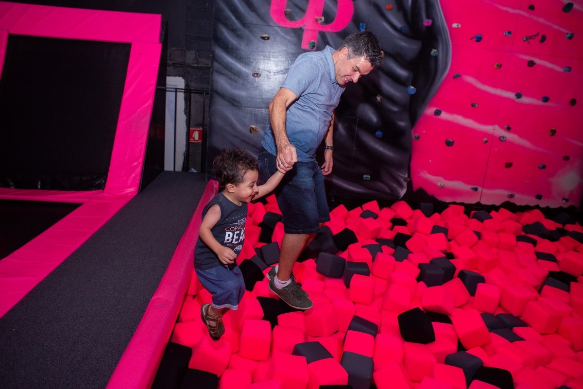 Fotografo Divertido, Fotografo de aniversario, Fotografo em SBC, Fotografo em São Caetano, Fotografo UP Trampolim Park, UP Trampolim, Fotografia UP Trampolim SBC, extra SBC, Fotografo documental, Fotografo da familia