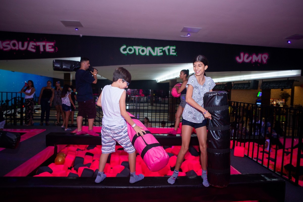 Fotografo Divertido, Fotografo de aniversario, Fotografo em SBC, Fotografo em São Caetano, Fotografo UP Trampolim Park, UP Trampolim, Fotografia UP Trampolim SBC, extra SBC, Fotografo documental, Fotografo da familia