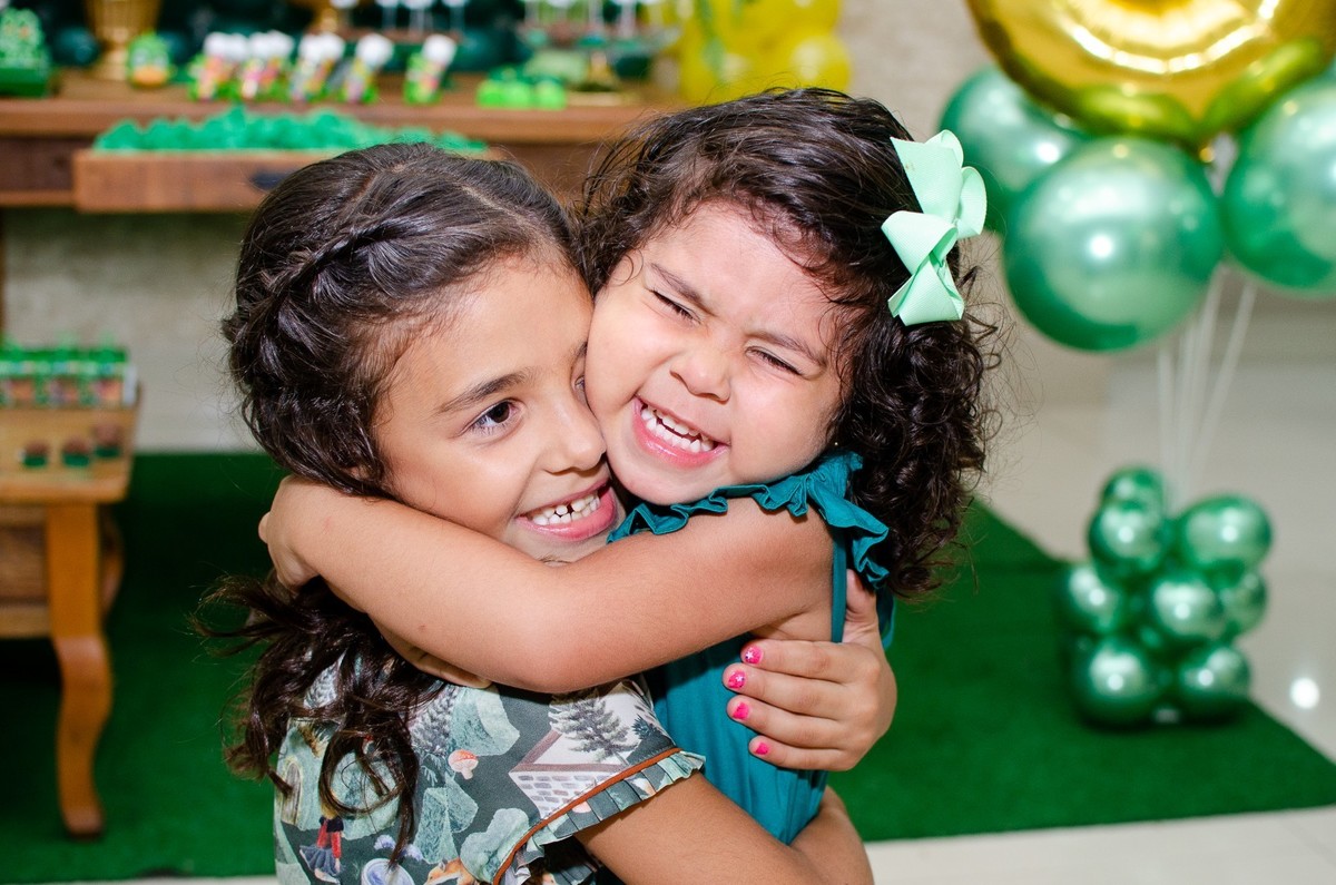 Fotografo Infantil em Barueri, fotos de aniversário, Buffet Belli Barueri, Fotografia Feliz, momento do parabéns, Fotografo em Barueri, Fotografo infantil em Barueri, Fotografo Infantil em Alphaville, Fotografo em Alphaville, Fotografo no Tamboré, Festa