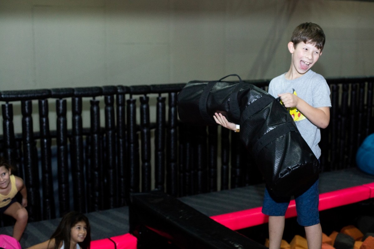 Fotografo Divertido, Fotografo em Barueri, Fotografo em Osasco, Fotografo em Alphaville, Fotografo Up Trampolim, Fotos Cama elastica, Up Trampolim Park, Up Trampolim Park alphaville, Decoração Thais Lopes 