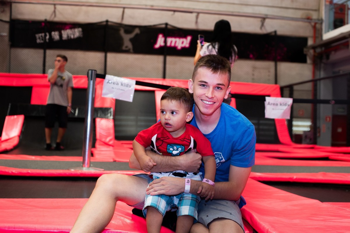 Fotografo Divertido, Fotografo em Barueri, Fotografo em Osasco, Fotografo em Alphaville, Fotografo Up Trampolim, Fotos Cama elastica, Up Trampolim Park, Up Trampolim Park alphaville