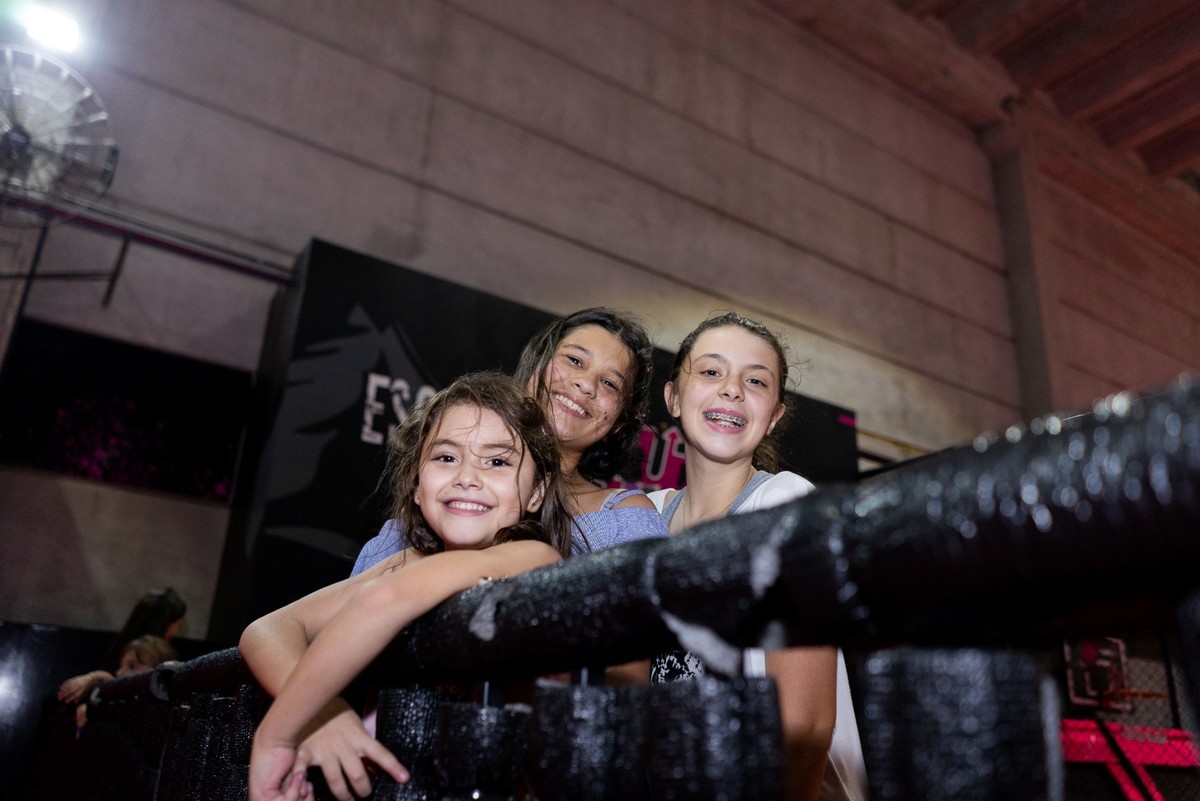 Festa em Alphaville, festa no trampolim, cama elastica, Up Trampolim, 
Urban Motion, impulso park, Altitude park, fotografo infantil, fotografia com alegria, fotografia documental, fotografia do momento