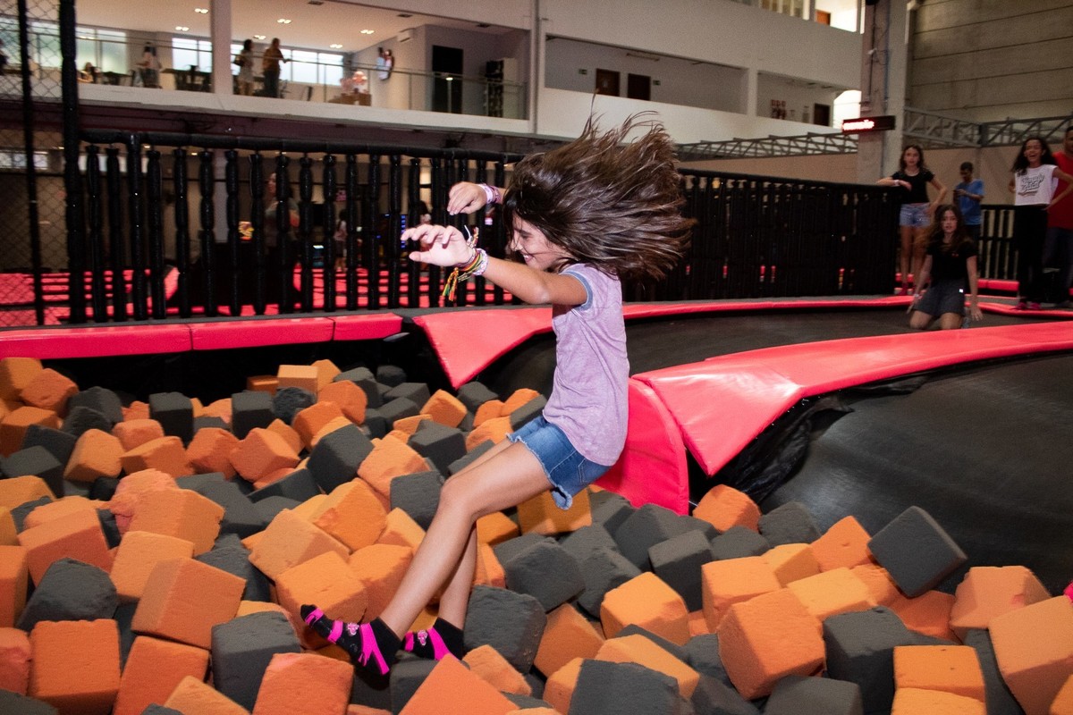 Festa em Alphaville, festa no trampolim, cama elastica, Up Trampolim, 
Urban Motion, impulso park, Altitude park, fotografo infantil, fotografia com alegria, fotografia documental, fotografia do momento, digax, olha a foto