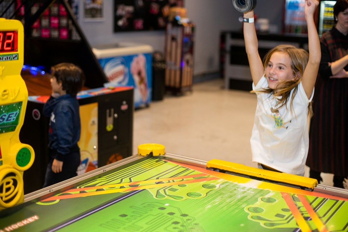 UP TRAMPOLIM Park, Festa em trampolim, fotografo infantil em alphaville, fotografo de festa, fotografo em Barueri, fotografo documental