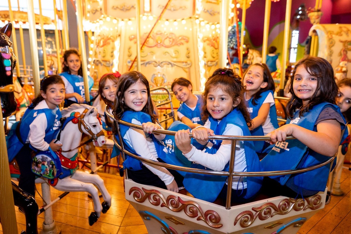 Aniversário no Shopping
Shopping Parque Barueri, fotografo infantil, fotografo em Barueri, fotografia de aniversário