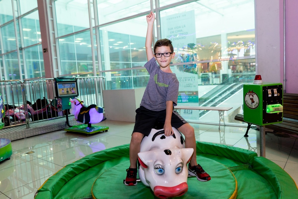 Aniversário no Shopping
Shopping Parque Barueri, fotografo infantil, fotografo em Barueri, fotografia de aniversário
