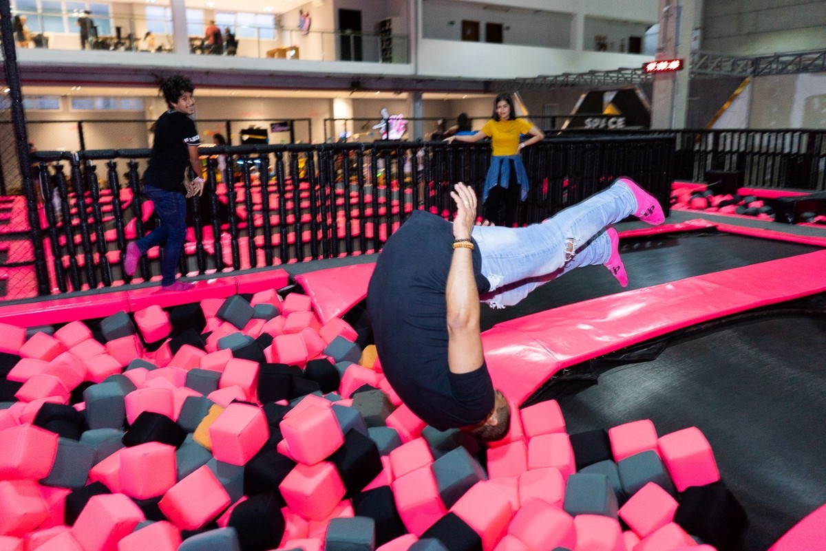 Slime, aninersario de Slime, Fotografo em Barueri, fotografo em cotia, fotografo granja viana, Alphamães, UP Trampolim Park, Parque cama elastica, Fotografia documental, fotografo de familia em Barueri, Fotografo em Alphaville