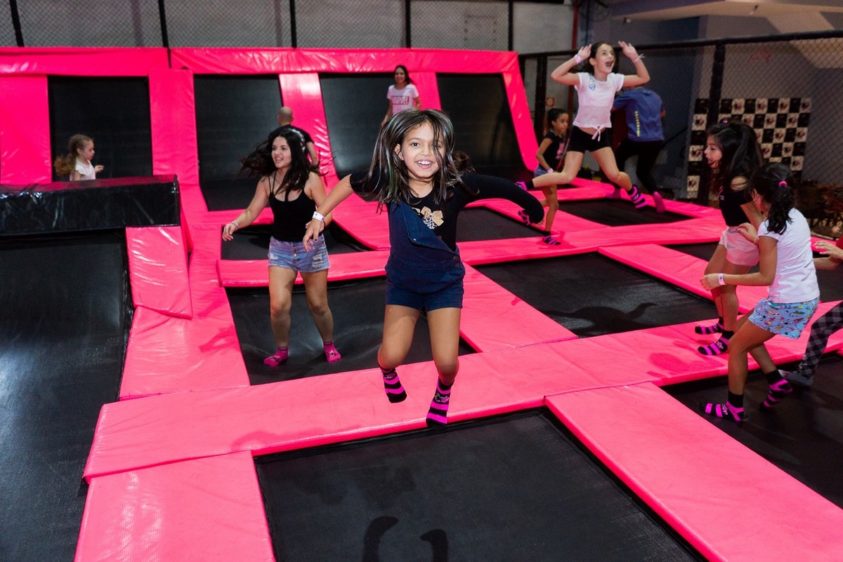 Slime, aninersario de Slime, Fotografo em Barueri, fotografo em cotia, fotografo granja viana, Alphamães, UP Trampolim Park, Parque cama elastica, Fotografia documental, fotografo de familia em Barueri, Fotografo em Alphaville