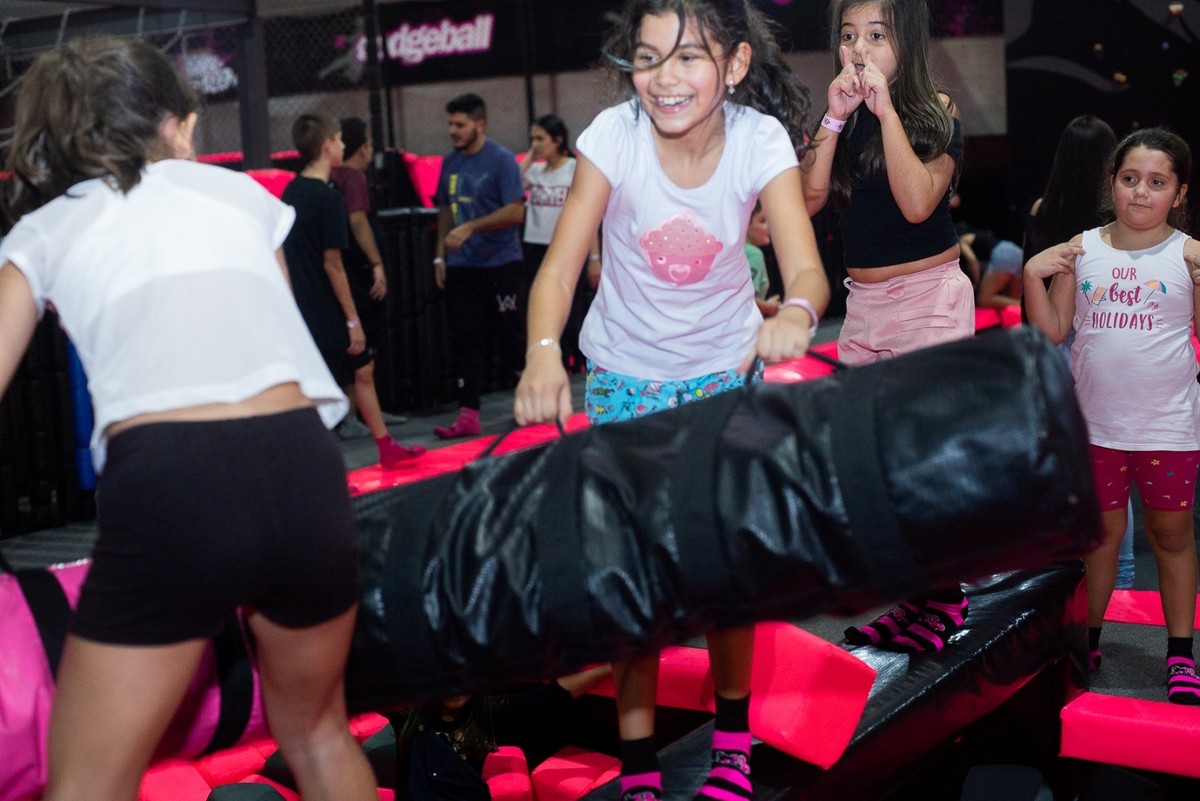 Slime, aninersario de Slime, Fotografo em Barueri, fotografo em cotia, fotografo granja viana, Alphamães, UP Trampolim Park, Parque cama elastica, Fotografia documental, fotografo de familia em Barueri, Fotografo em Alphaville