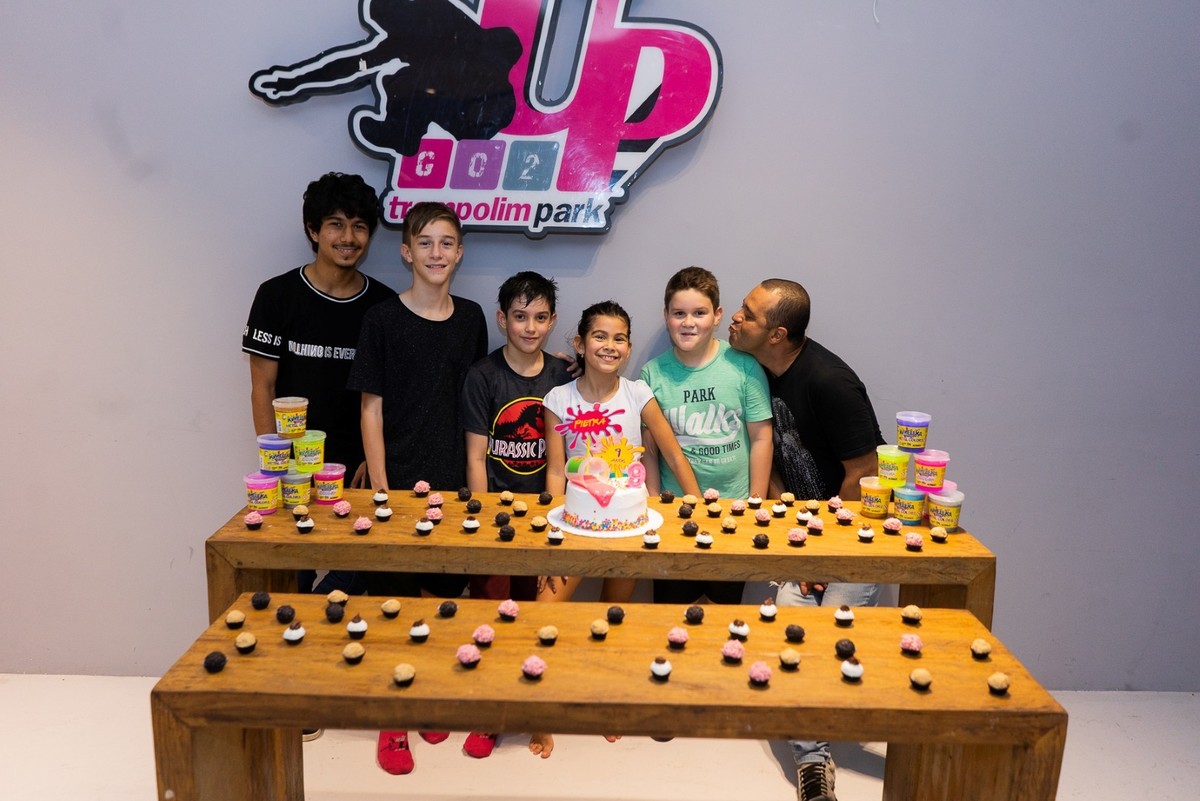 Slime, aninersario de Slime, Fotografo em Barueri, fotografo em cotia, fotografo granja viana, Alphamães, UP Trampolim Park, Parque cama elastica, Fotografia documental, fotografo de familia em Barueri, Fotografo em Alphaville