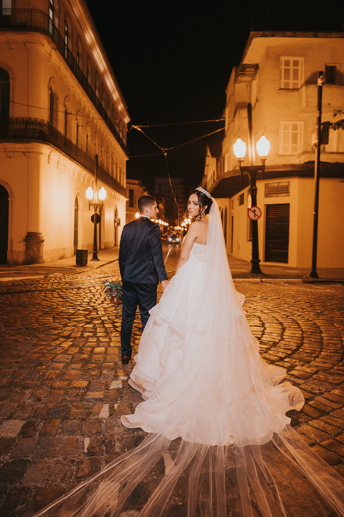 Fotos de casal no centro de Santos a noite - Casamento em Santos