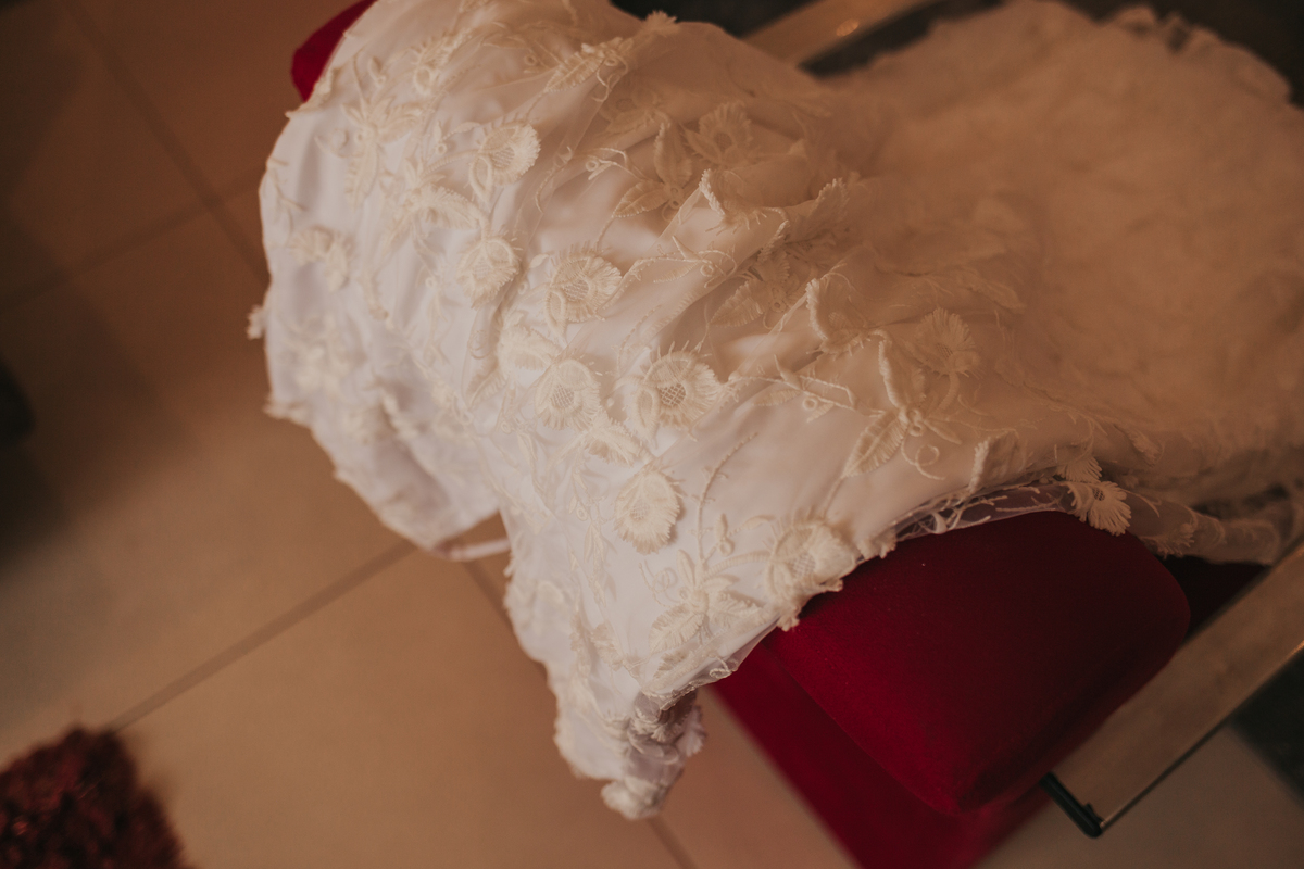 vestido de noiva minimalista 