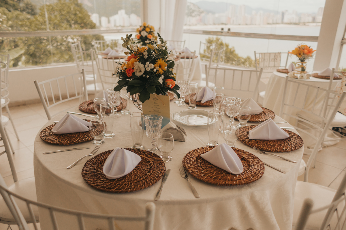 decoração rustica, noiva moderna, casamento de dia, Casamento na praia no Guarujá, Santos, São Vicente, Praia Grande