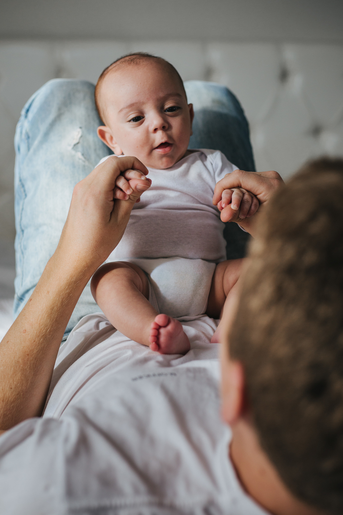 Lifestyle Família Fotos em Casa Documental Plantação Girassol Botucatu