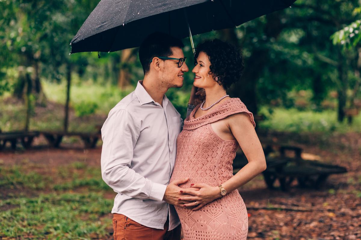 ensaio gestante lifestyle fotos em casa externo chuva horto bauru grávida