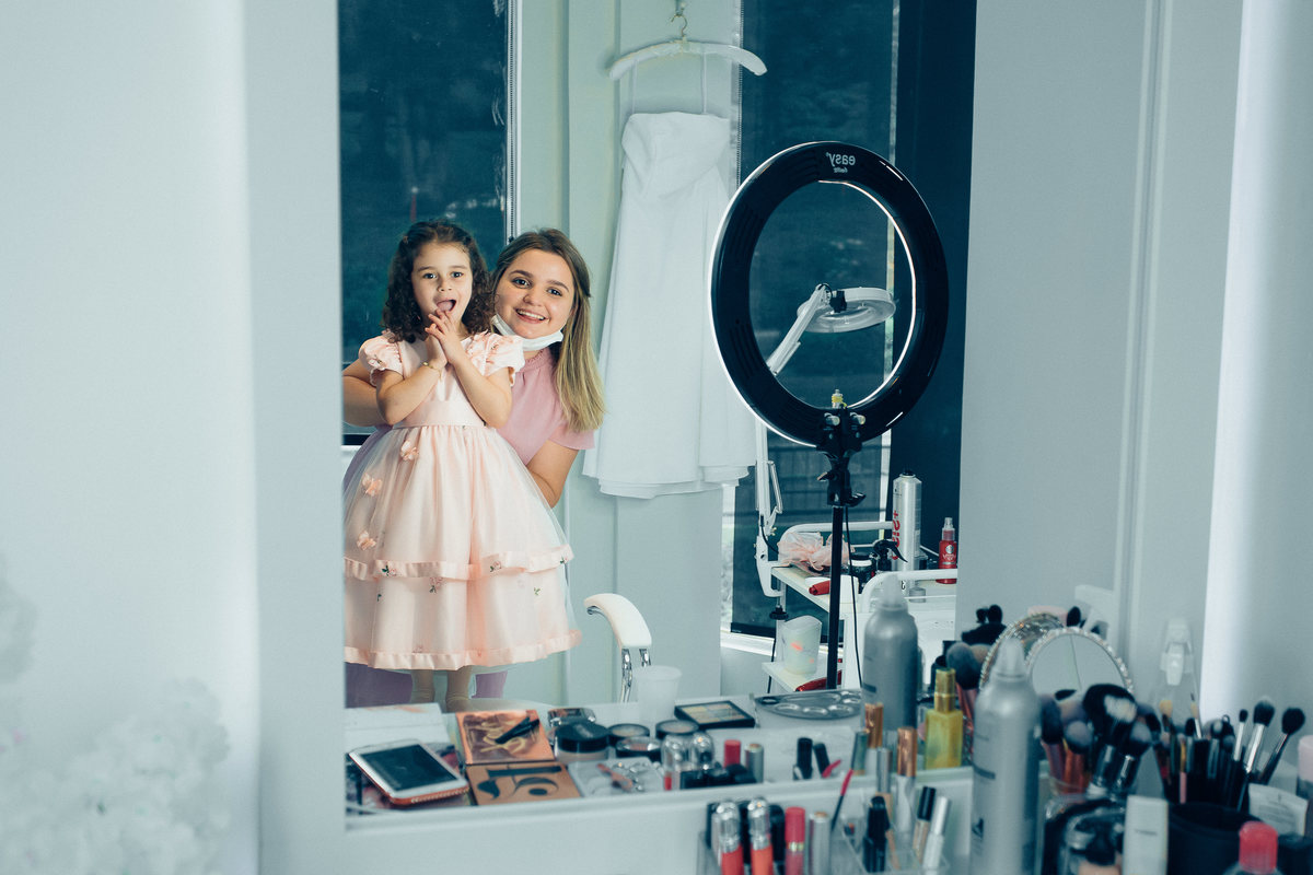 maquiagem cabelo beleza atendimento domicilio hotel fotografia cerimonial decoração acessórios gramado rs serra gaúcha make vale vinhedos mini wedding mãe filha 