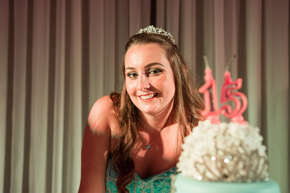 parabéns de aniversario de debutante