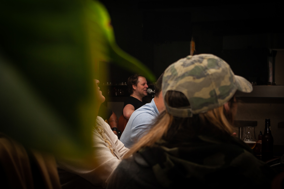 Happy Hour no Japengo Higienópolis com a Banda FeZaka tocando rock e pop nacional e internacional