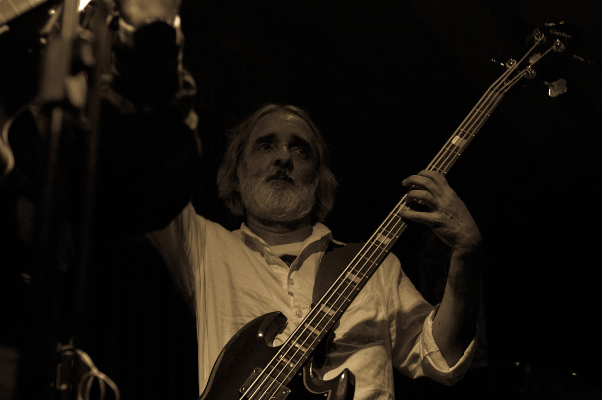 Melhores momentos do show da Banda Rebacca Neife, TonTon Jazz & Music Bar
